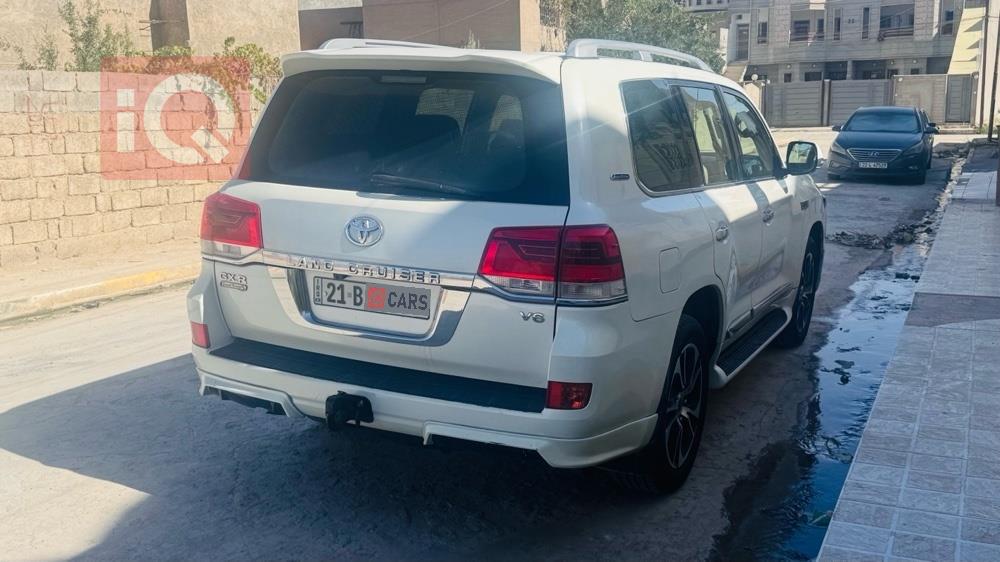 تويوتا لاندكروزر